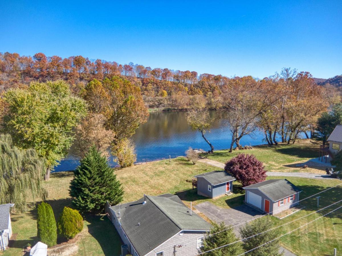 House On The New River, 3Br, 20 Minutes From Vt Radford Exterior foto
