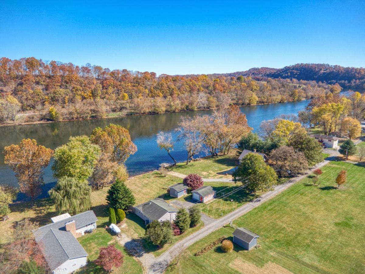 House On The New River, 3Br, 20 Minutes From Vt Radford Exterior foto