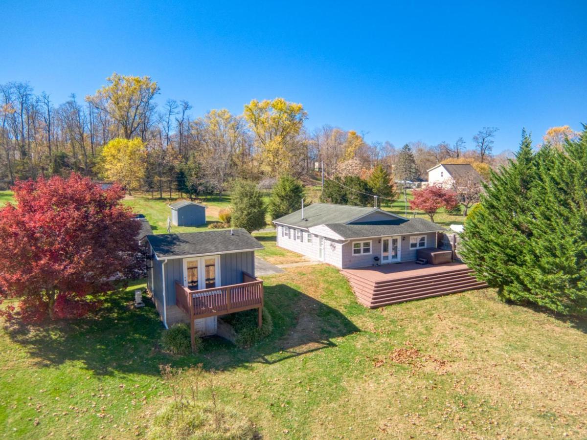 House On The New River, 3Br, 20 Minutes From Vt Radford Exterior foto