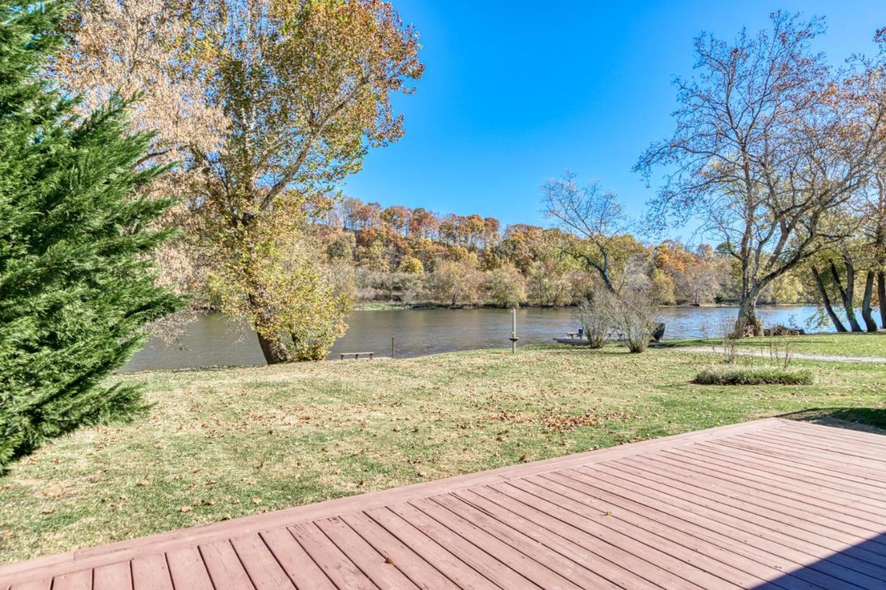 House On The New River, 3Br, 20 Minutes From Vt Radford Exterior foto